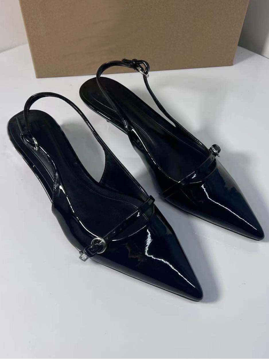 Yuliana | Tacones en punta