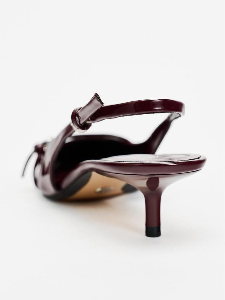 Yuliana | Tacones en punta