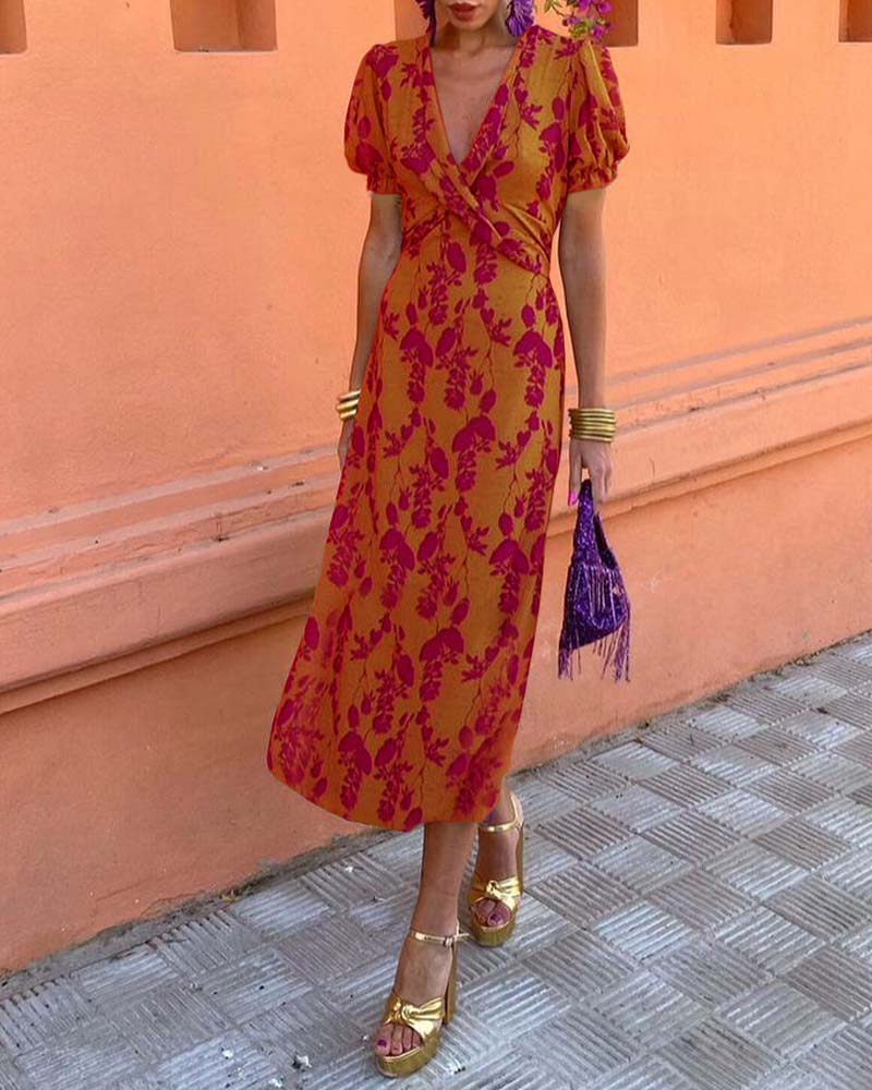Deva | Vestido con estampado floral y escote en V