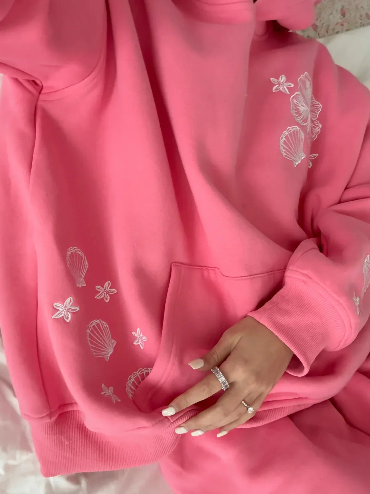 Madeleine | Sudadera con Capucha de diseño tropical