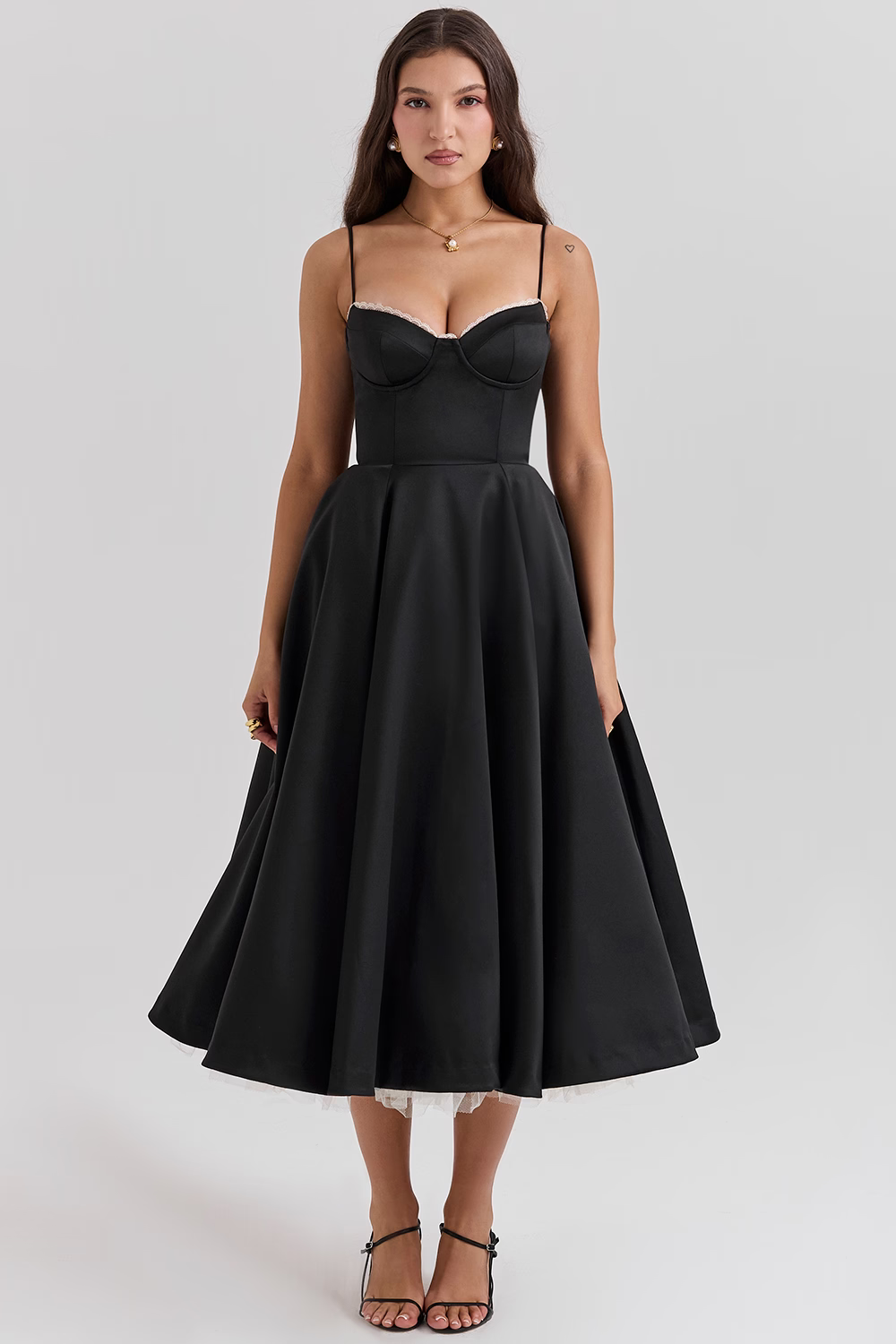 Valentina | Elegante Vestido Midi con Forro de Tul