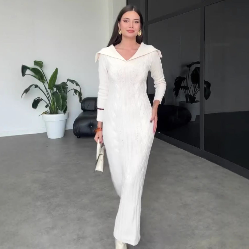 Uvara | Vestido Largo Ajustado con Solapa