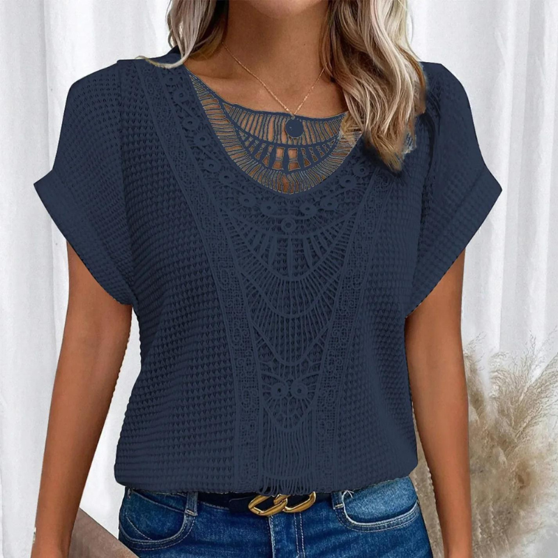 Tasya | Camisa de punto y detalles de encaje