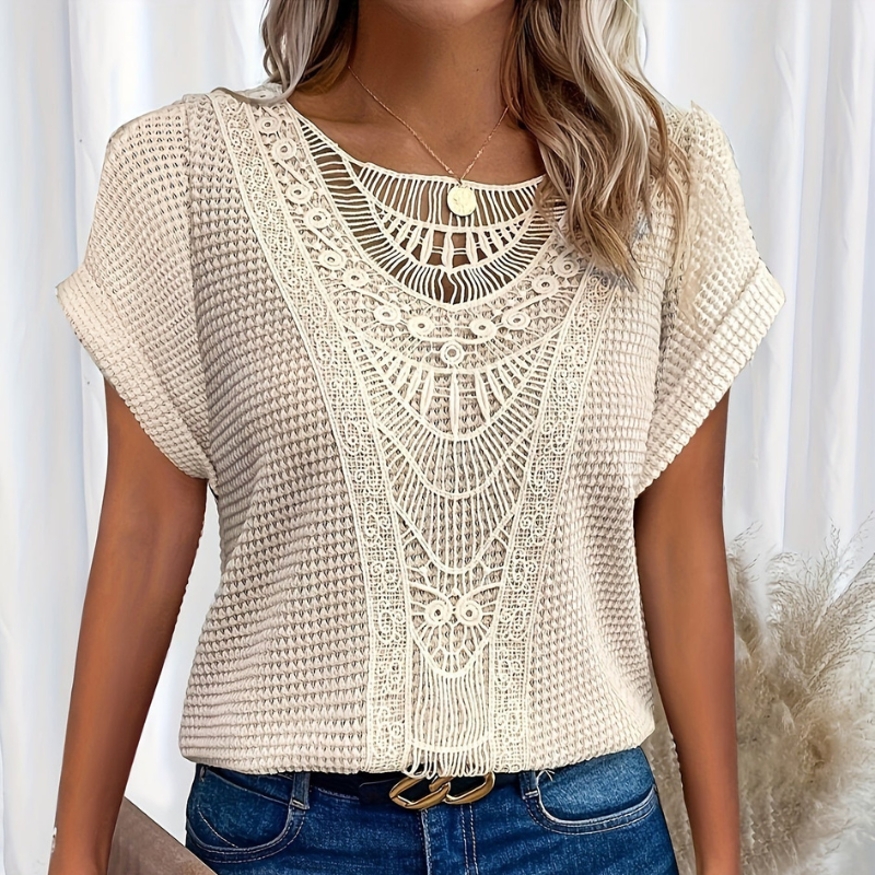 Tasya | Camisa de punto y detalles de encaje