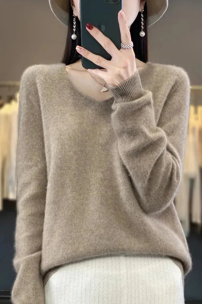 Milano | Suéter con escote en V estilo cachemira