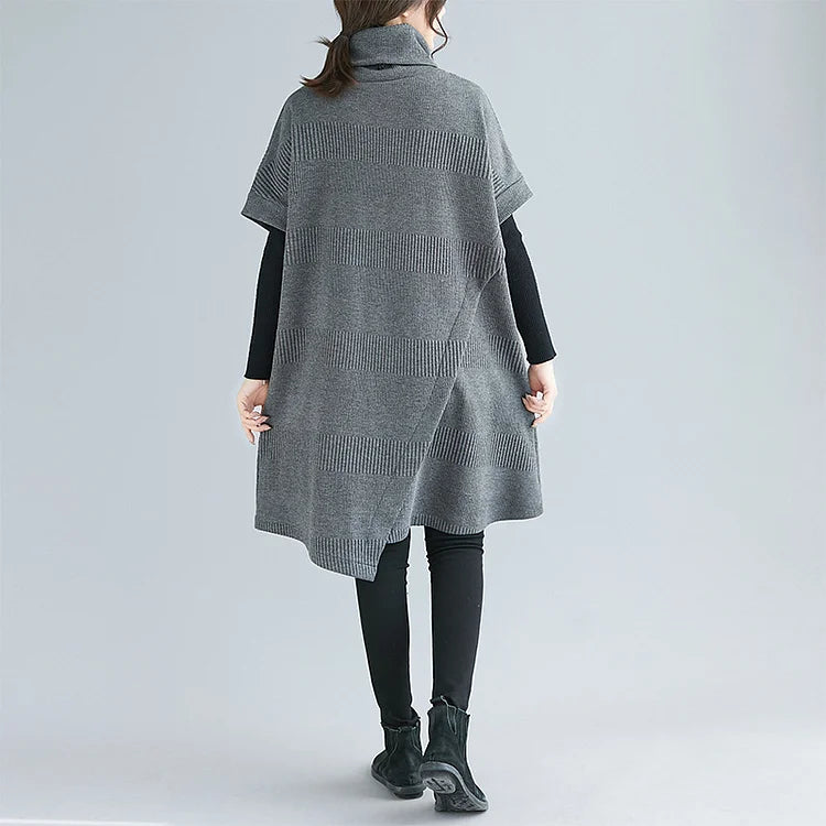 Bega | Vestido de Cuello Alto Irregular y Suelto