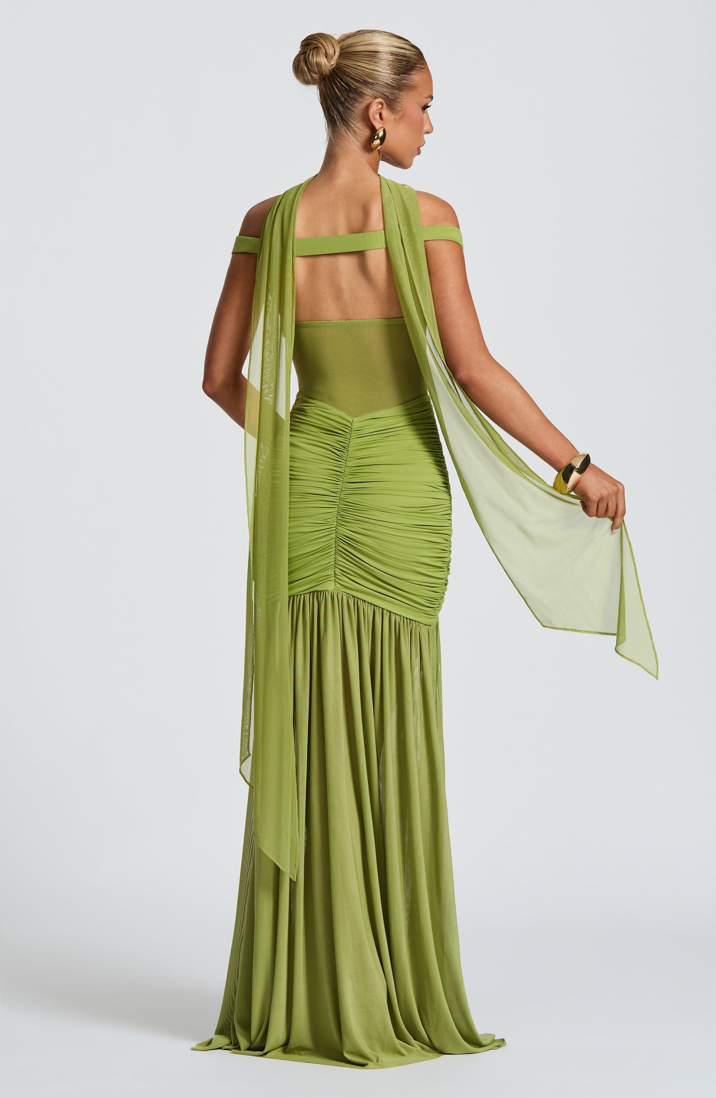 Zuri | Vestido Largo Elegante con Transparencias