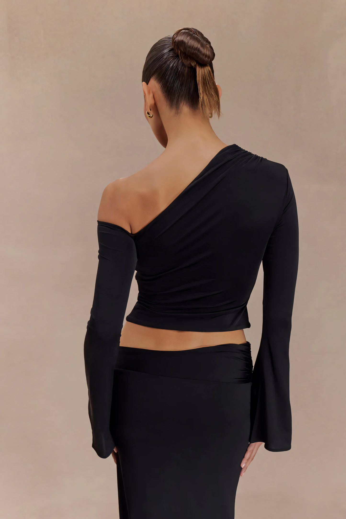 Zayit | Elegante Conjunto Asimétrico