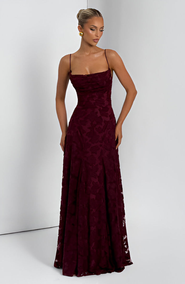 Virginia | Vestido Elegante de Encaje
