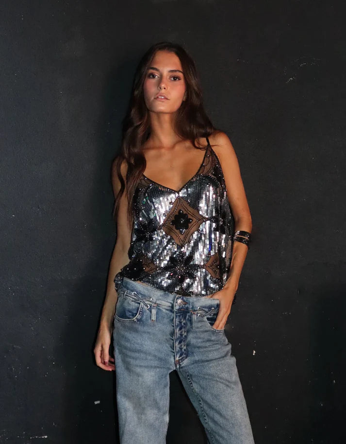 Uma | Elegante Top con Tirantes