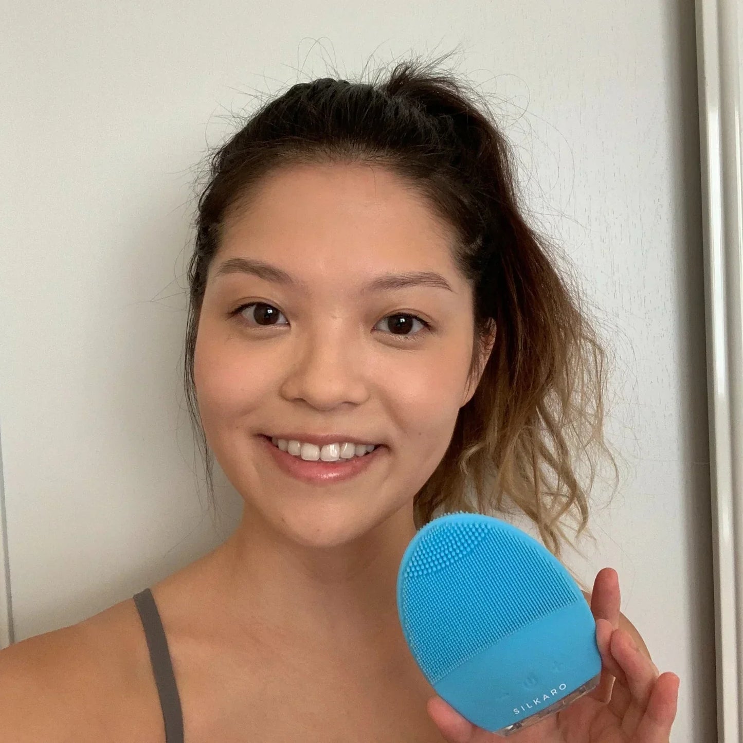 RadianceSpin Brush | Cepillo Eléctrico de Limpieza Facial