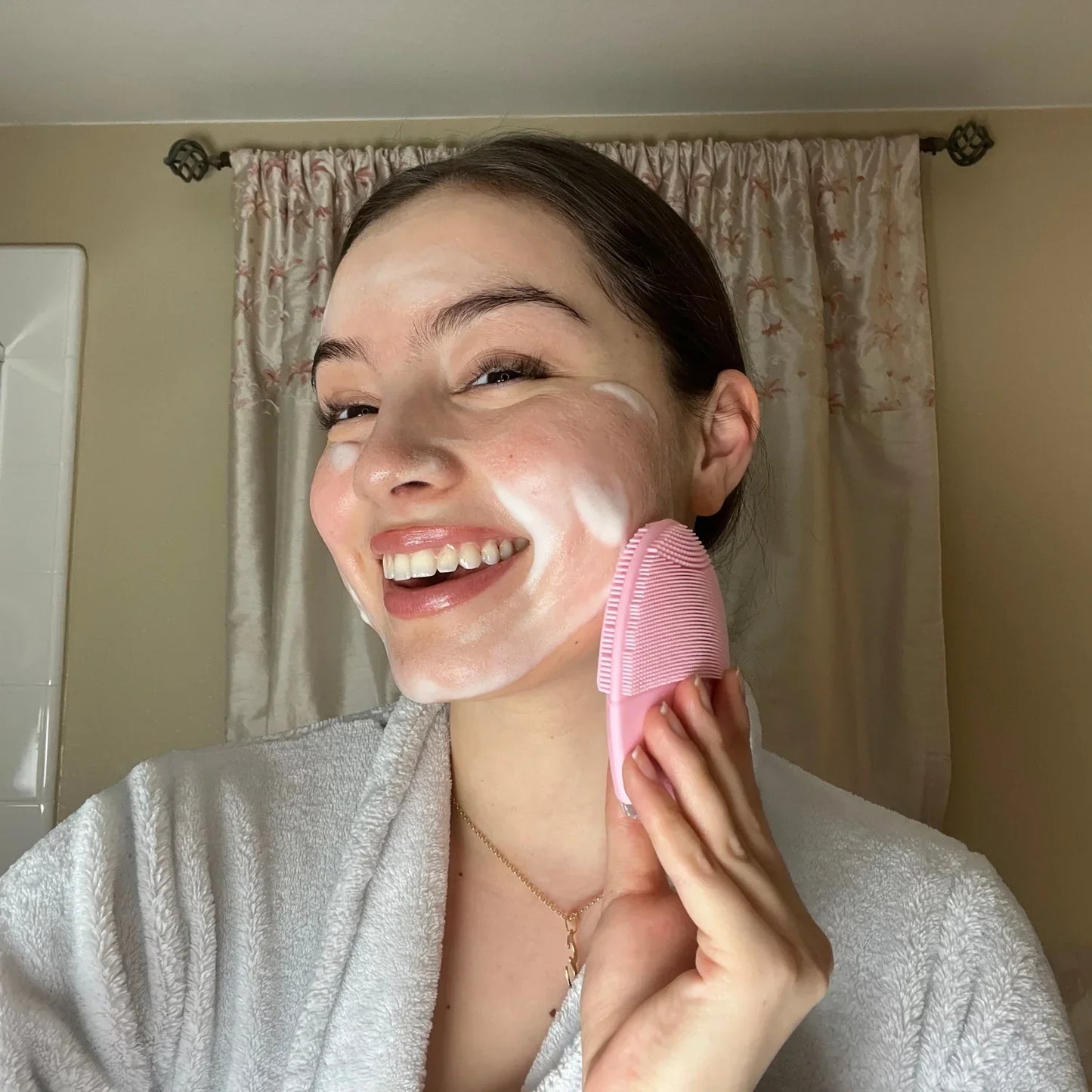 RadianceSpin Brush | Cepillo Eléctrico de Limpieza Facial