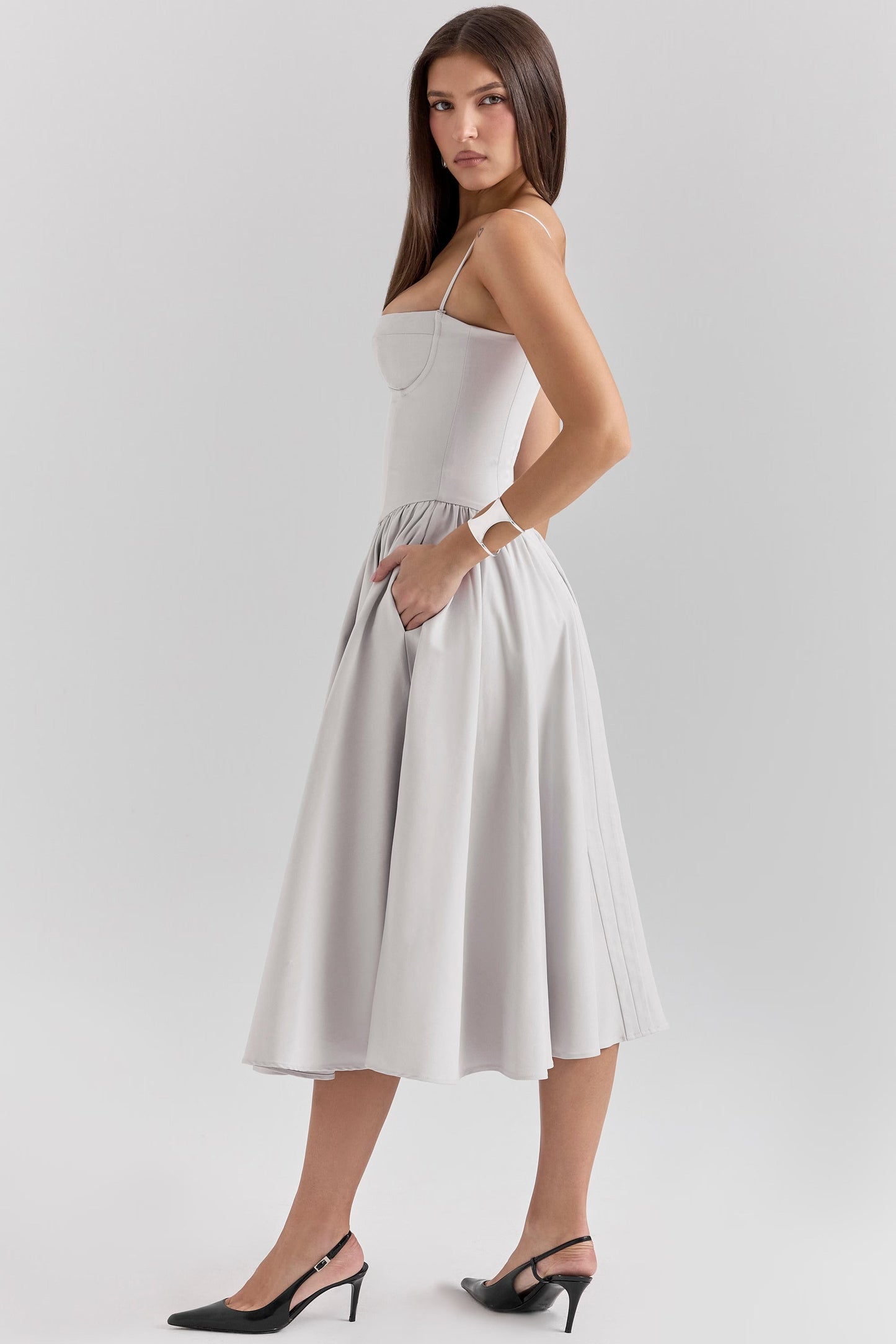Wyra | Vestido Midi Verano Elegante