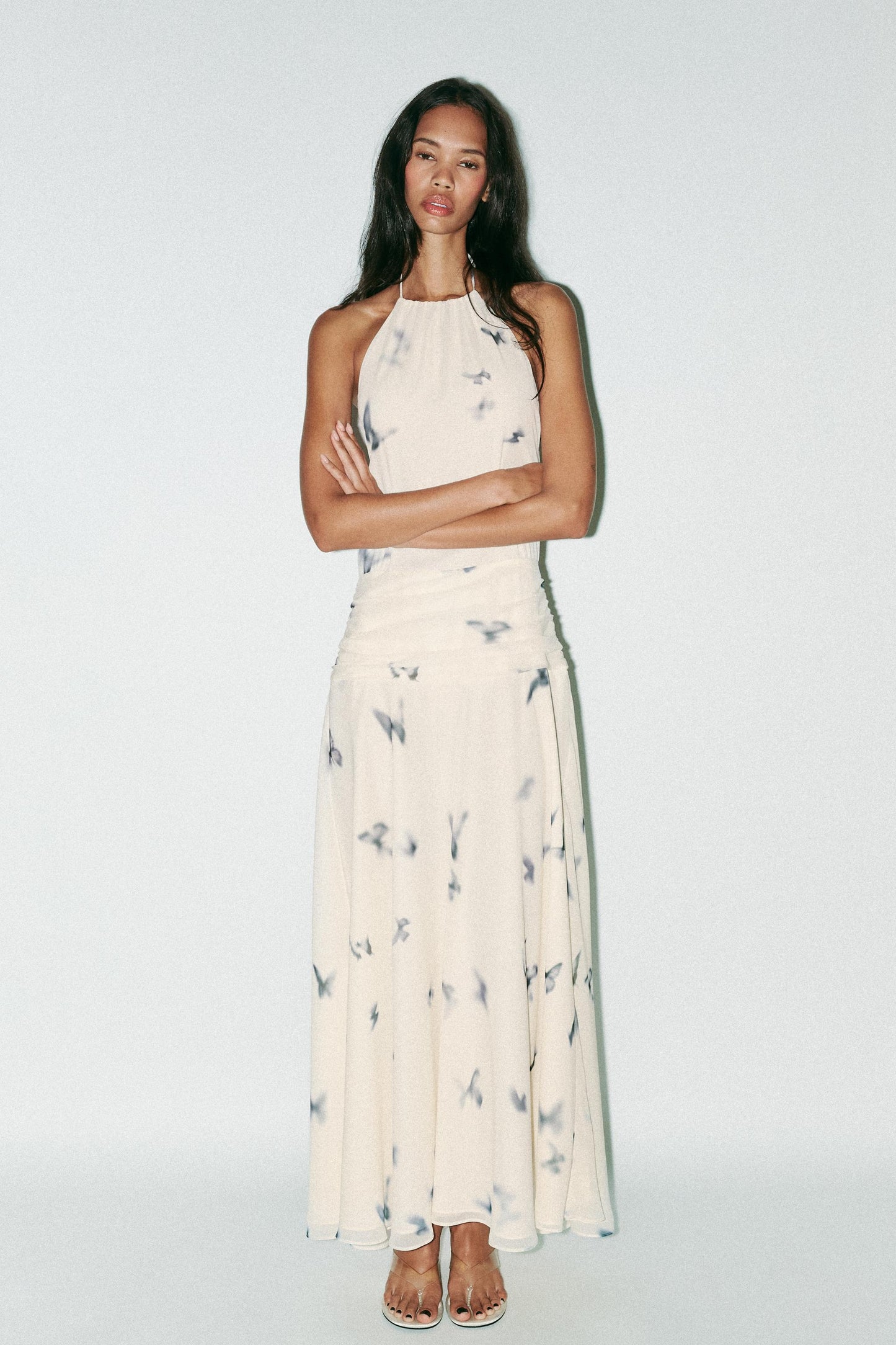 Vincenza | Vestido con Cuello Americano y Motivo de Mariposas