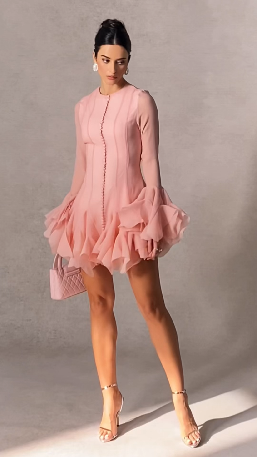 Xaira | Vestido Mini de Mangas Llargas y Volantes