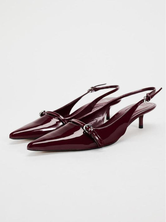 Yuliana | Tacones en punta