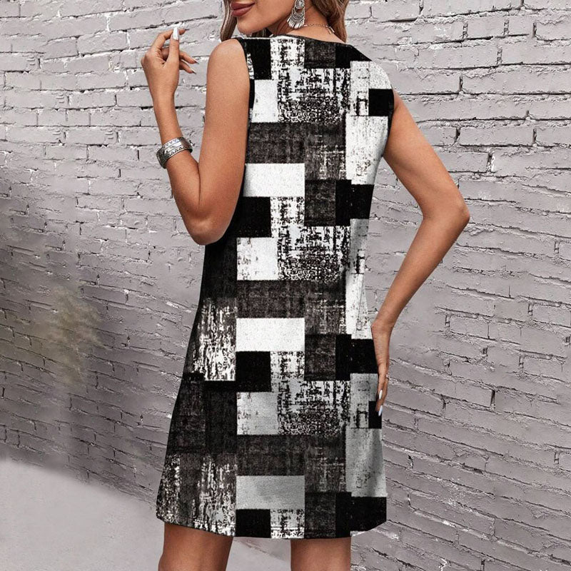 Morgan | Elegante Vestido Corto a Cuadros