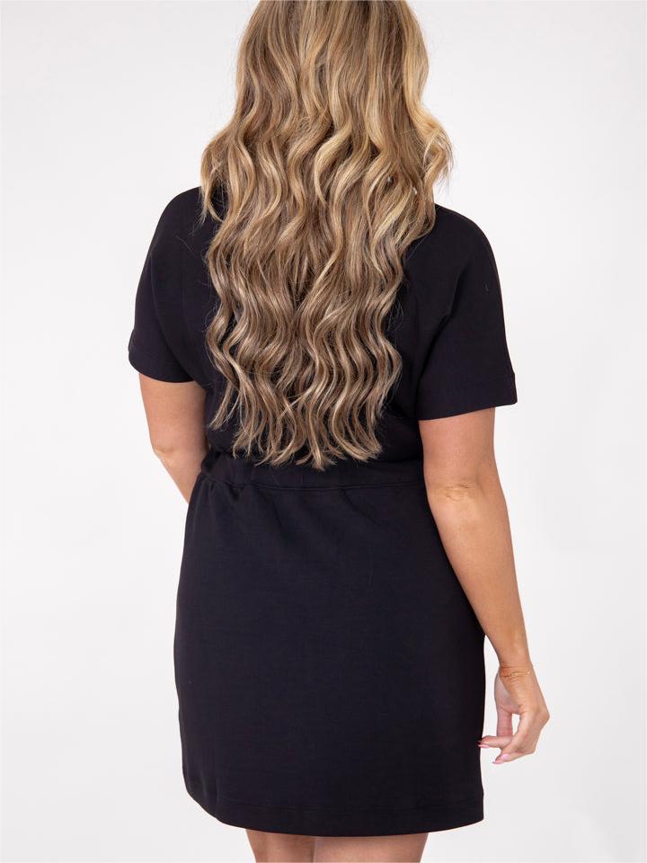 Ikia | Vestido Corto Tipo Camiseta