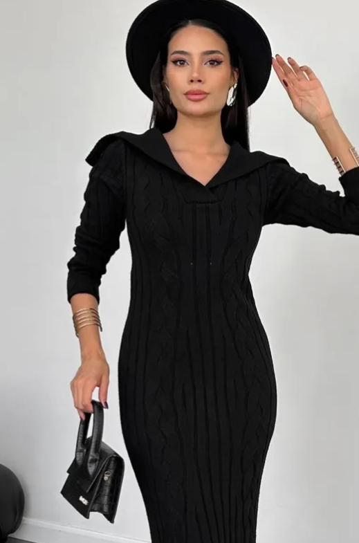 Uvara | Vestido Largo Ajustado con Solapa