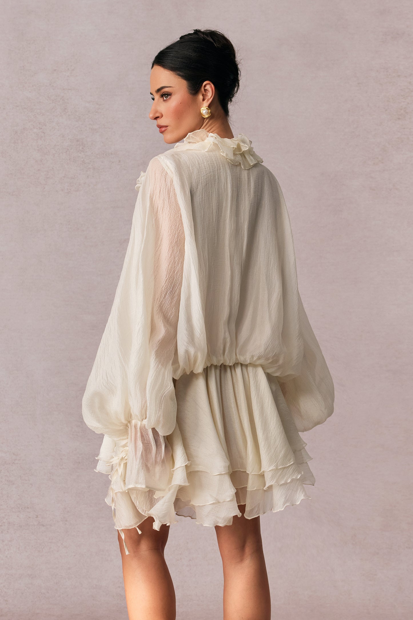 Whitley | Vestido Mini con apliques Florales