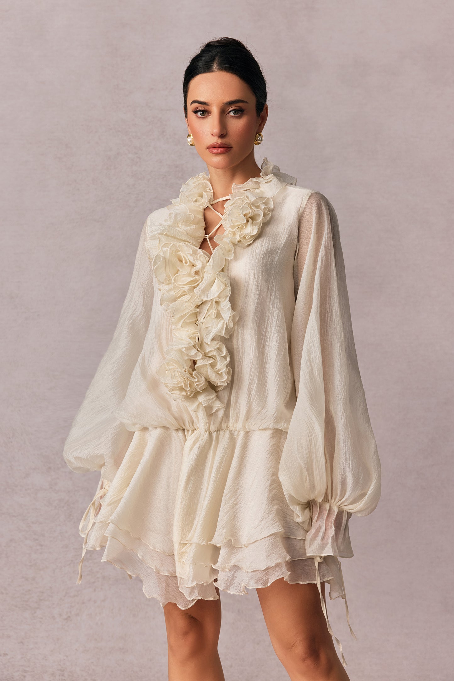 Whitley | Vestido Mini con apliques Florales