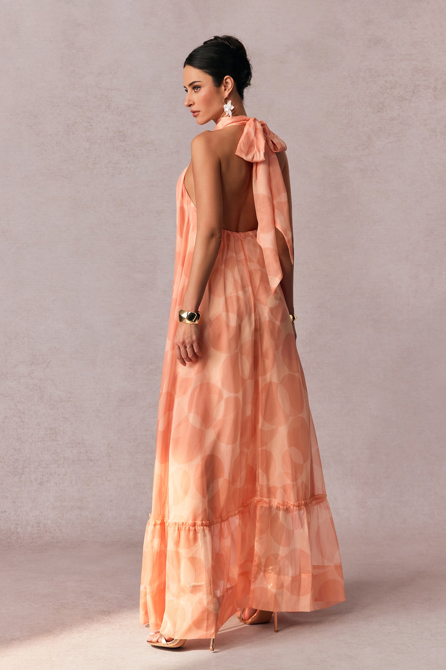Wylie | Vestido Largo de Cuello Halter