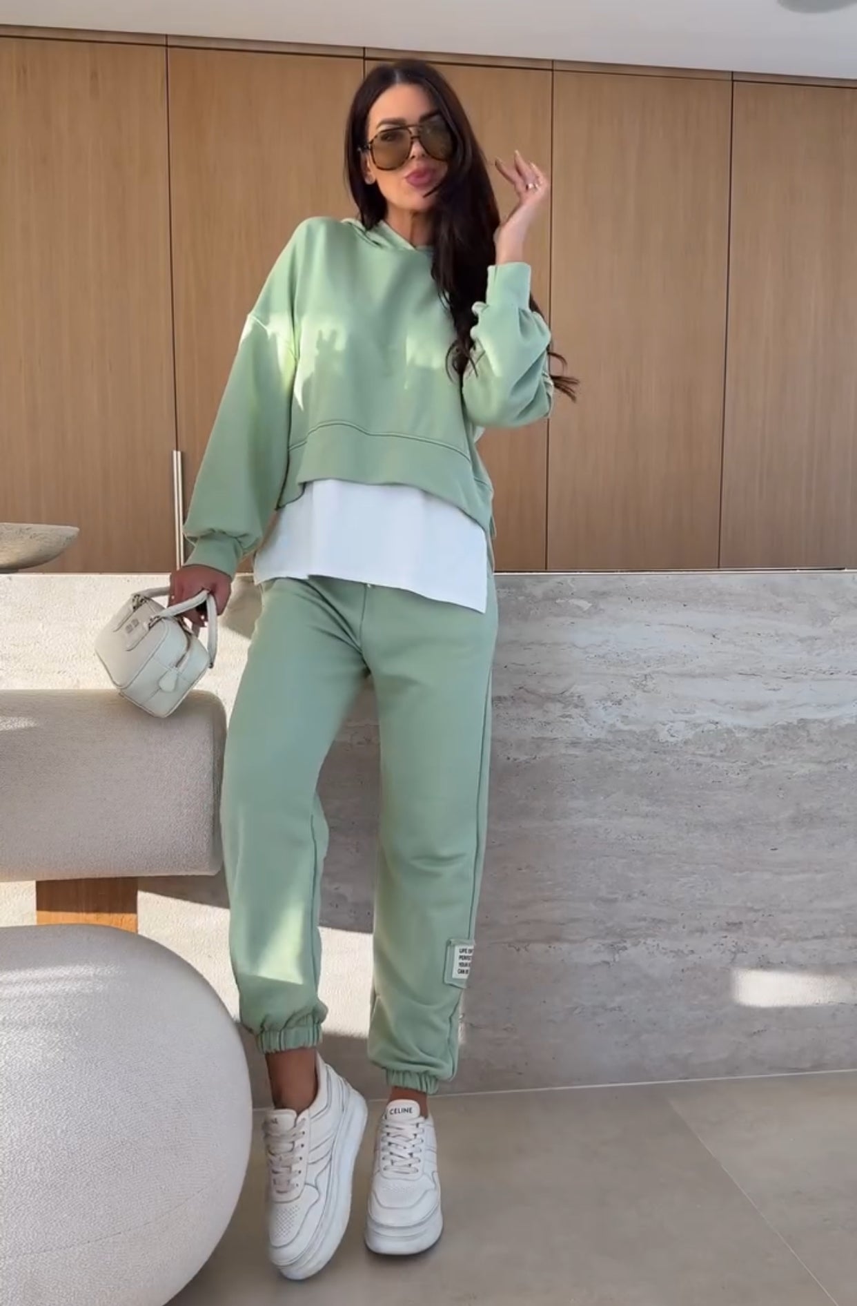 Alda | Conjunto de Sudadera y Pantalones Elásticos