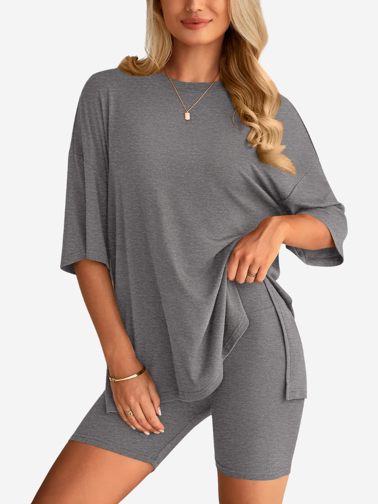 Terry | Conjunto de Camiseta Oversize y Pantalones Biker