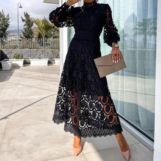 Nila | Vestido Largo de Encaje en Estilo Francés