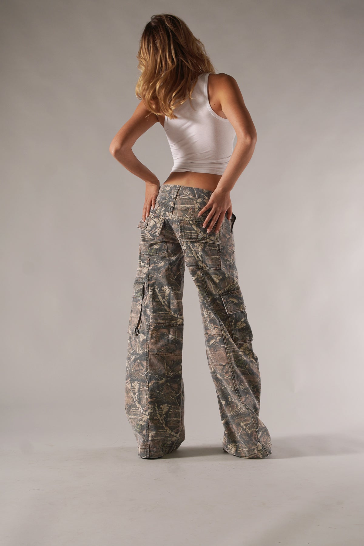 Hannia | Pantalón unisex de Camuflaje