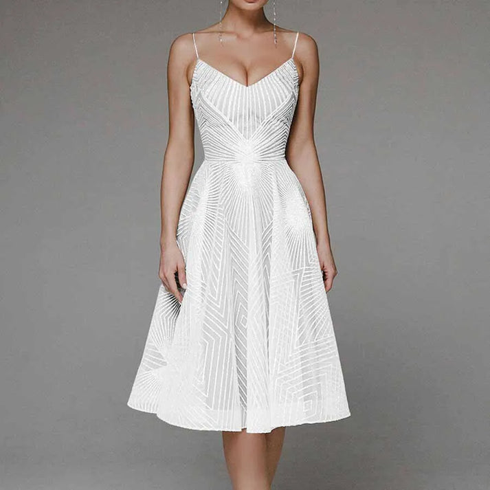 Raina | Vestido Elegante Sin Espalda