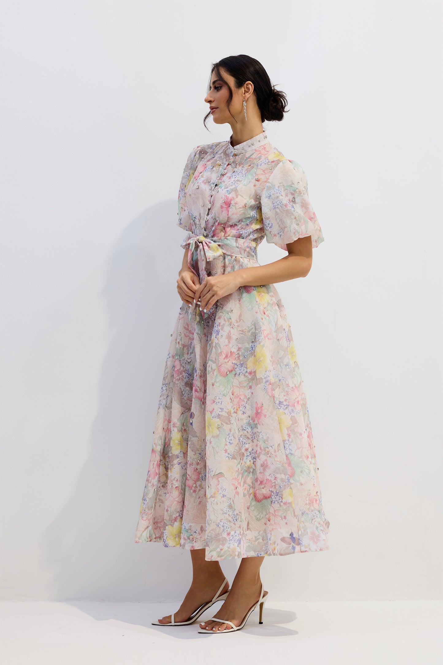 Wanda | Vestido Floral de Manga Abullonadas
