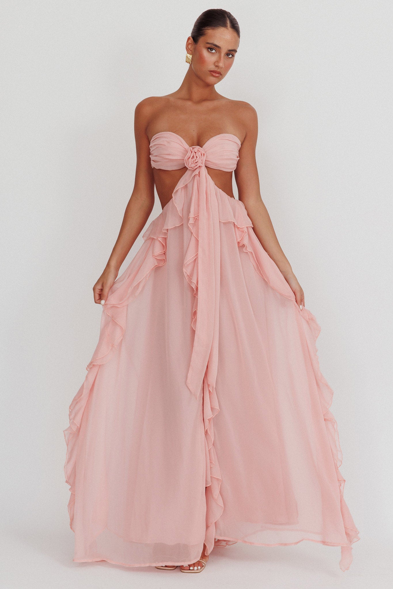 Ebba | Vestido largo con volantes y aberturas