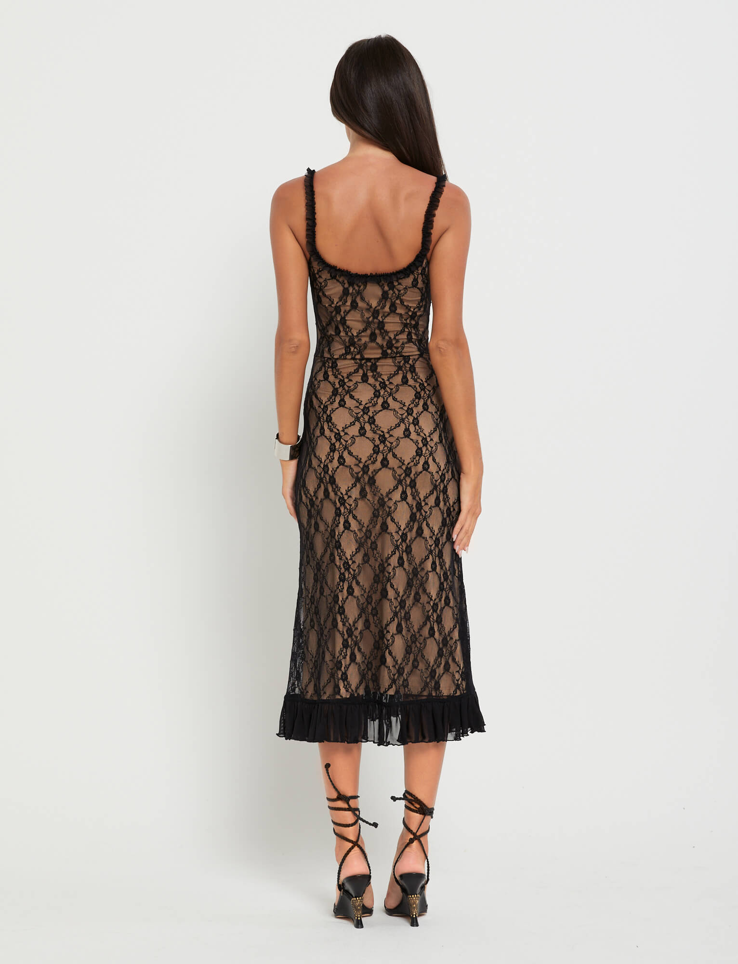 Xamira | Vestido Midi Elegante de Encaje