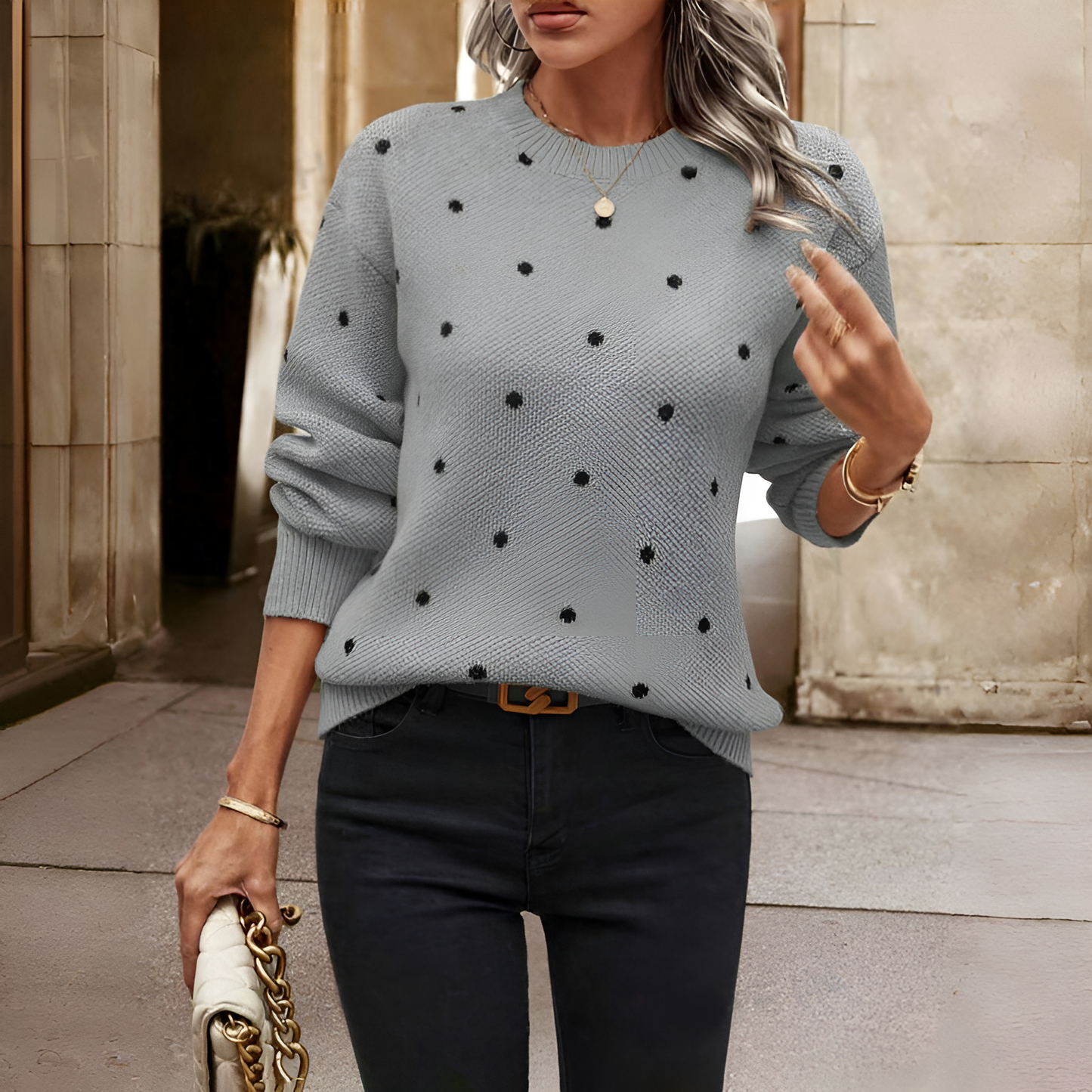 Brunella | Suéter con diseño de Puntos