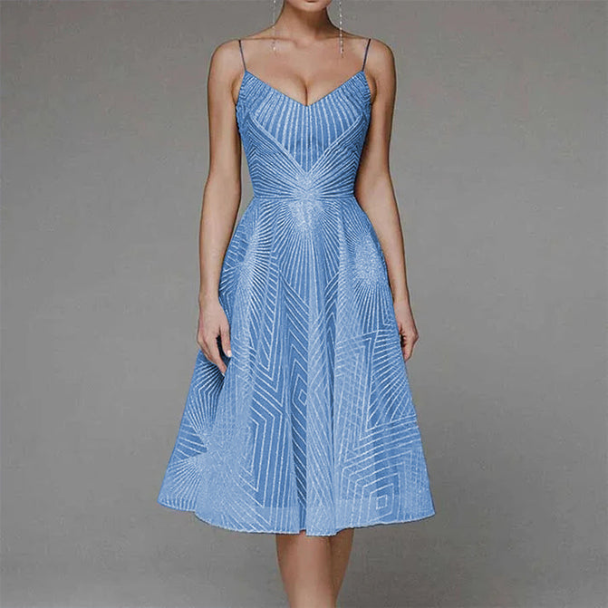 Raina | Vestido Elegante Sin Espalda