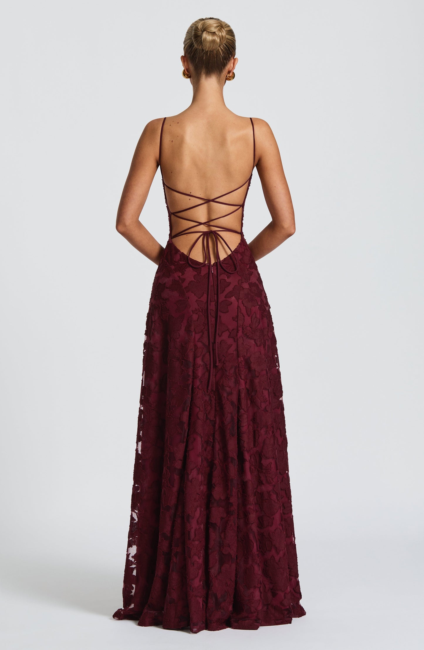Xalina | Vestido Largo Elegante de Encaje