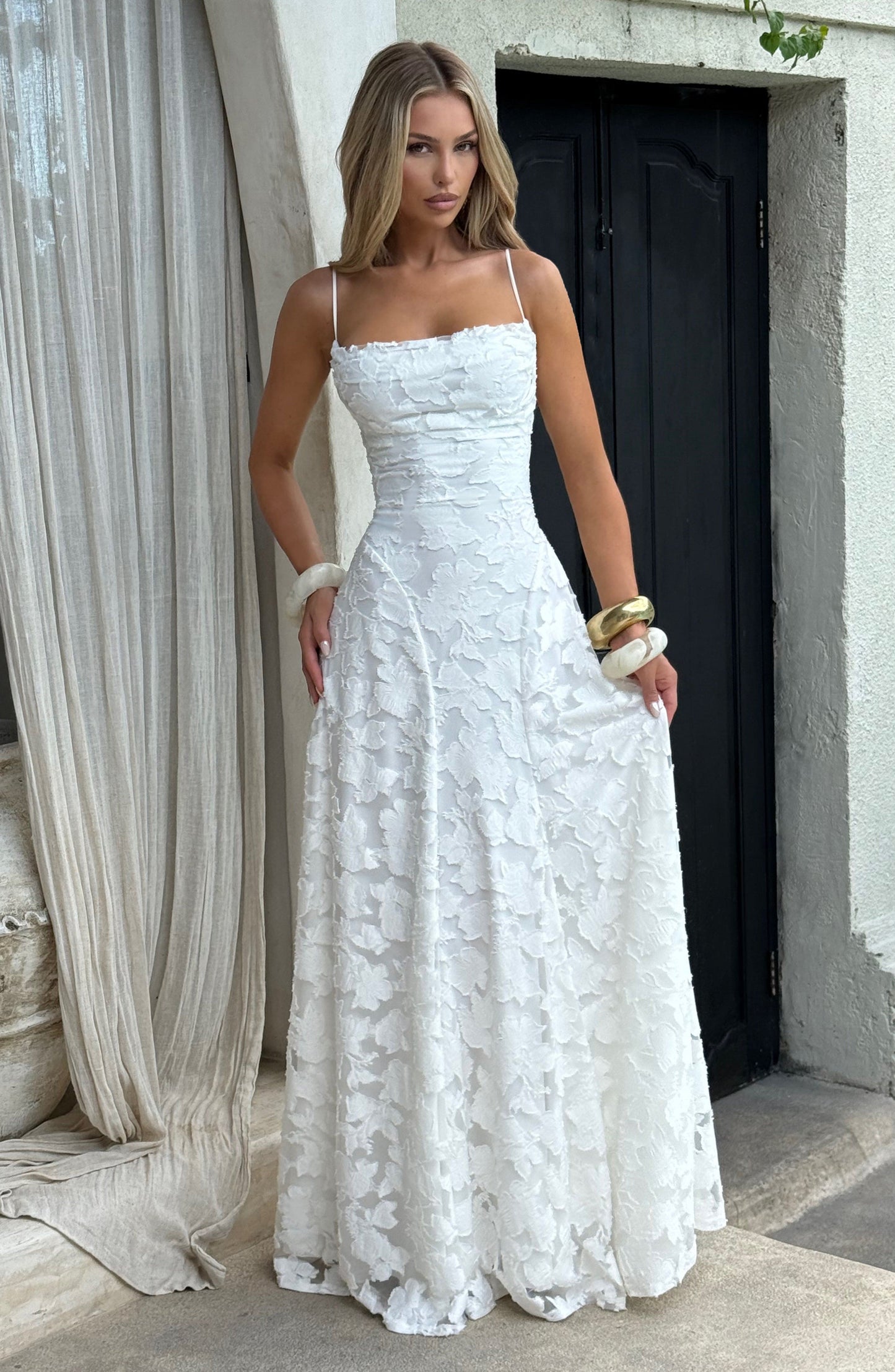 Xalina | Vestido Largo Elegante de Encaje