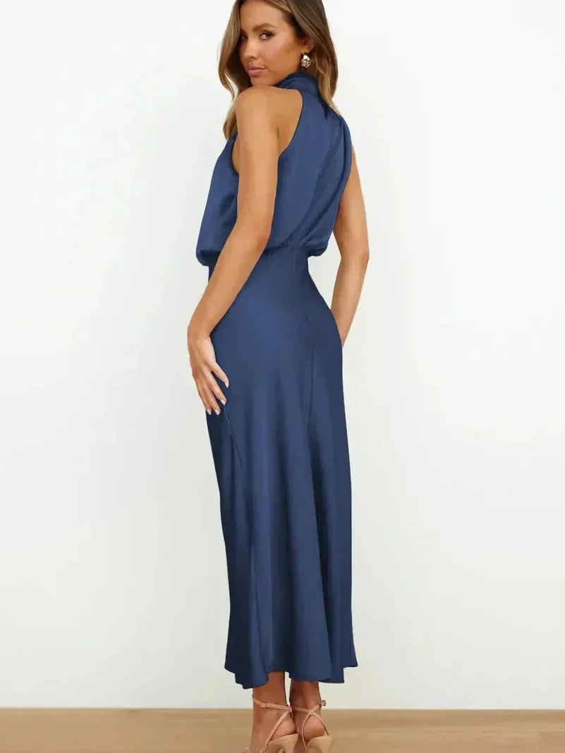 Kerensa | Elegante Vestido de Cuello Halter