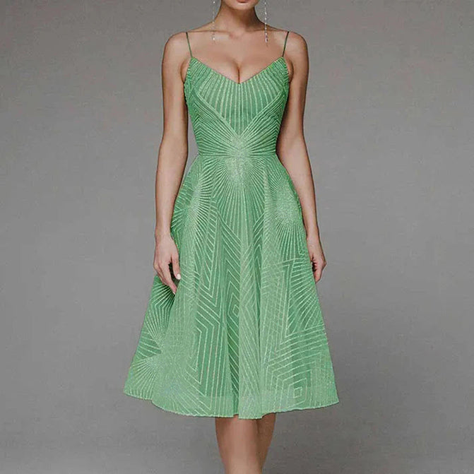 Raina | Vestido Elegante Sin Espalda