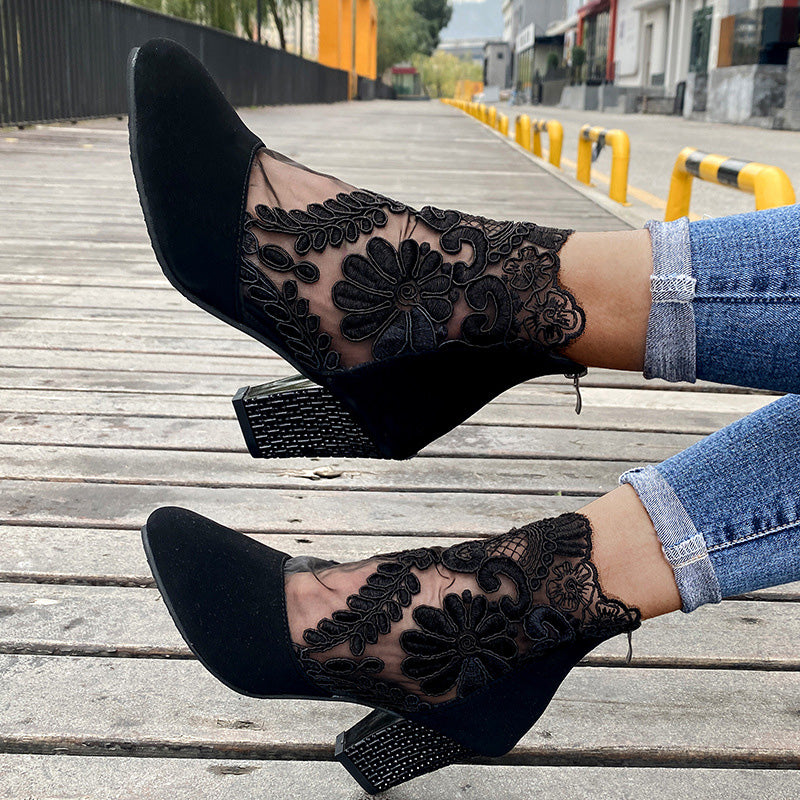 Ula | Botas de Tobillo con Detalle de Encaje